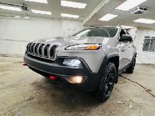 CHEROKEE TRAILHAWK V6 4X4 91,700 km GARANTIE 12mBLUETOOTHCARPL