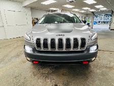 CHEROKEE TRAILHAWK V6 4X4 91,700 km GARANTIE 12mBLUETOOTHCARPL - Photo 2