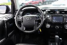 2016 Toyota 4Runner SR5 - AS-IS|LEATHER|SUNROOF|NAVI|CAMERA - Photo 12
