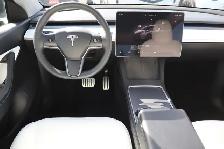 2022 Tesla Model Y - Photo 10