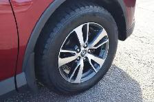 2018 Toyota RAV4 - Photo 9
