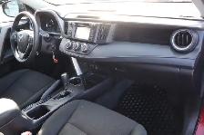 2018 Toyota RAV4 - Photo 10