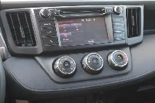 2018 Toyota RAV4 - Photo 20