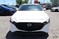 2021 Mazda MAZDA3 - Photo 2