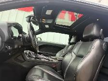 2018 Dodge Challenger SXT - Photo 9