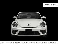 2019 Volkswagen Beetle Convertible - Photo 2