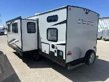 2021 Alpha Wolf 26DBH-L Bunk Model - Photo 3