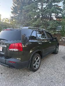 2011 Kia Sorento Awd 3.5L V6(380,800K) $1300 - Photo 3