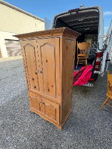 Free delivery used Wooden Armoire / Cabinet - Photo 6