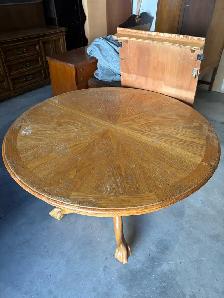 Free delivery used Round Oak Pedestal Table - Photo 4