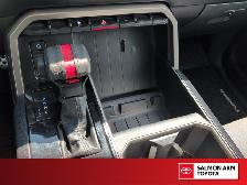 2024 Toyota Tundra SR SR, 4X4, ONEW OWNER, NO ACCIDENTS, NEAR... - Photo 18