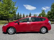 2012 Toyota Prius V 2012 TOYOTA PRIUS AUTOMATIQUE , HYBRIDE  , 4 - Photo 2