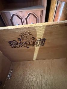 Free delivery antique Wooden Dresser - Photo 4