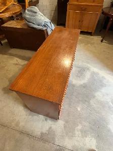Free delivery antique Wooden Dresser - Photo 6