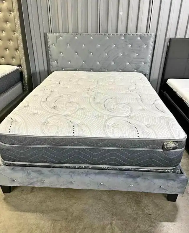 HAMILTON SALE!brand new bed frames available all sizes