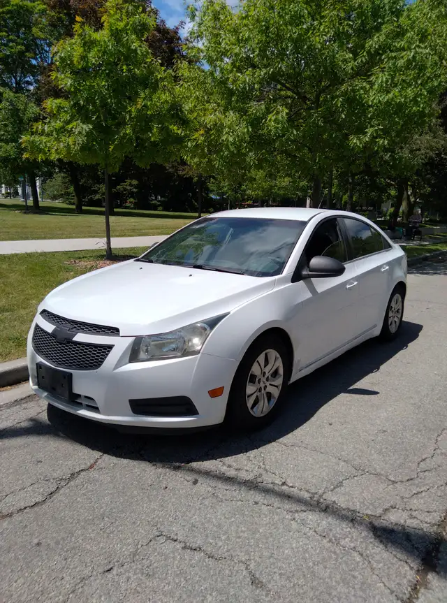 2013 CHEVY CRUZE
