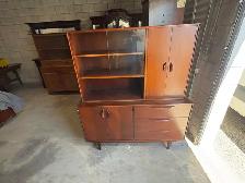 Free delivery antique Vintage Wooden China Cabinet - Photo 4