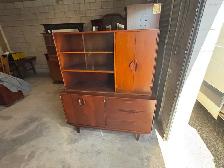 Free delivery antique Vintage Wooden China Cabinet - Photo 5
