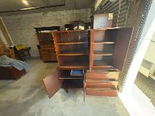 Free delivery antique Vintage Wooden China Cabinet - Photo 9