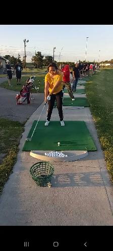Beginner Golf Lesson - Photo 6