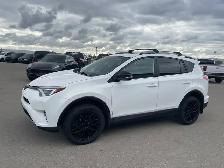2018 Toyota RAV4 SE AWD/NAVI/CAM/LEATHER/ROOF/LOW KM - Photo 3