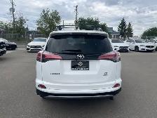 2018 Toyota RAV4 SE AWD/NAVI/CAM/LEATHER/ROOF/LOW KM - Photo 6