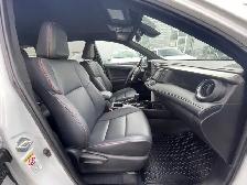2018 Toyota RAV4 SE AWD/NAVI/CAM/LEATHER/ROOF/LOW KM - Photo 9