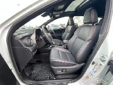 2018 Toyota RAV4 SE AWD/NAVI/CAM/LEATHER/ROOF/LOW KM - Photo 15