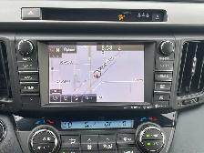 2018 Toyota RAV4 SE AWD/NAVI/CAM/LEATHER/ROOF/LOW KM - Photo 16