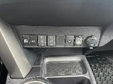 2018 Toyota RAV4 SE AWD/NAVI/CAM/LEATHER/ROOF/LOW KM - Photo 19