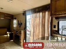 2014 KEYSTONE SPRINGDALE 38FL Park Model - Photo 13