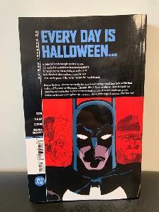 Batman: The Long Halloween - Photo 3