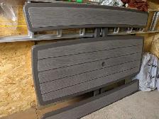 Picnic table