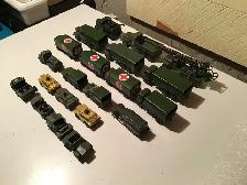 MILITARY VEHICLE TOYS. 202 - Photo 3