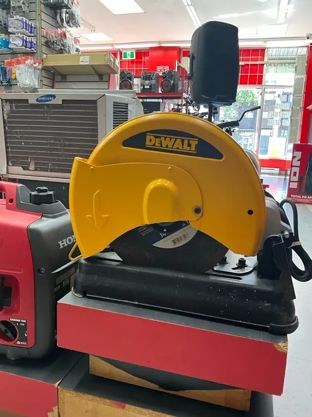 Scie à métaux DEWALT