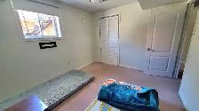 Room available for boys at 400 - Photo 2