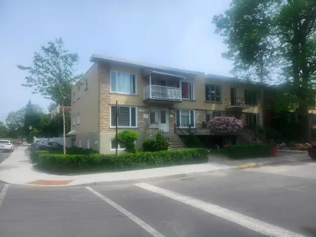 3 ½-Cul-de-sac (Lacordaire & Rosemont)