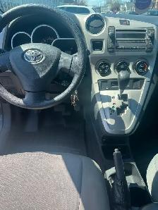 Toyota Matrix 1.8L-XR automatique très écono pas taxes à payer ! - Photo 6