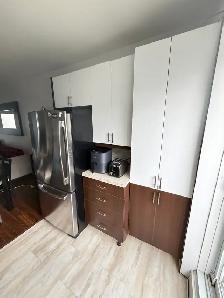 St-Henri. 2 bedrooms. Renovated upper duplex. July/August 1 2026 - Photo 2