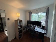 St-Henri. 2 bedrooms. Renovated upper duplex. July/August 1 2026 - Photo 8