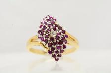 14K RED STONE CLUSTER RING