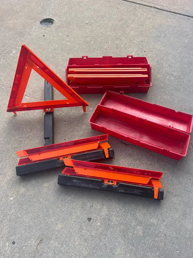 Emergency triangles