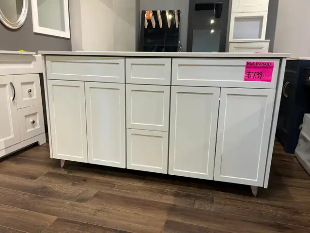 60" Bathroom Vanity Cabinet / 61" Countertop Floor Demos on Sale