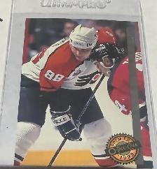 LOT OF ERIC LINDROS CARDS THE BIG "E" - Photo 6