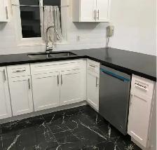 Black Quartz Countertop With Big Stylish Vein - Photo 6