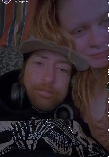 couple looking for room to rent