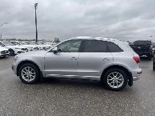 2010 Audi Q5 Premium 3.2L Quattro, AWD/LEATHER/PANO-ROOF - Photo 4