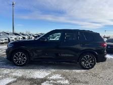 2022 BMW X5 xDrive40i/M Sport Package/HUD/Panoramic Sunroof - Photo 4