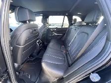 2022 BMW X5 xDrive40i/M Sport Package/HUD/Panoramic Sunroof - Photo 12