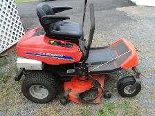 POUR BRICOLEUR TRACTEUR HYDROSTATIQUE 202 HP - Photo 3